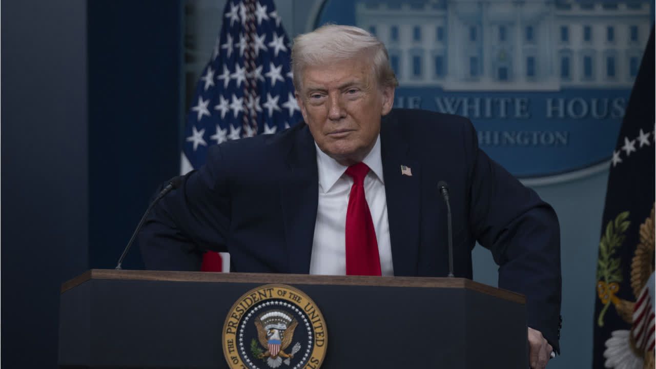 Trumps Umfragewerte stürzen auf Rekordtief ab