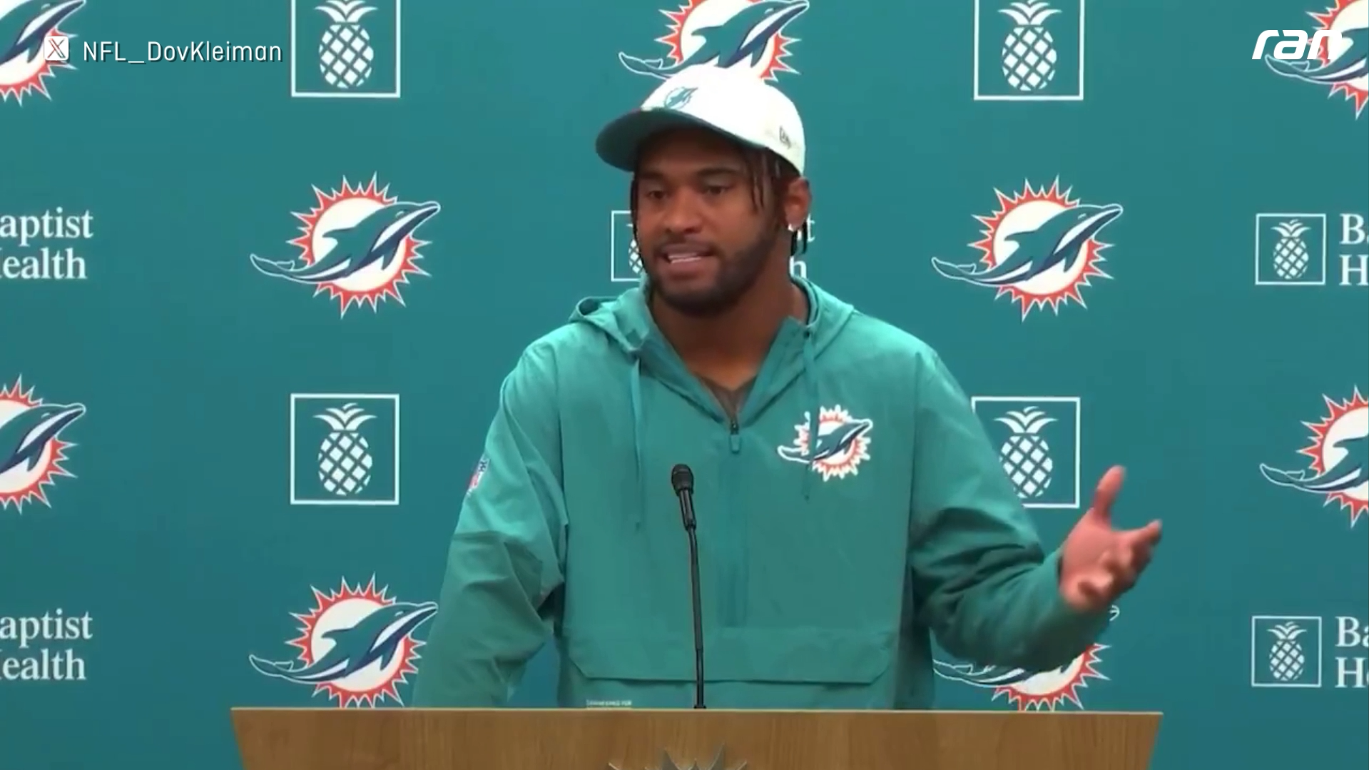 NFL - Tua Tagovailoa legt sich mit Fans an: "Helfen sie uns zu gewinnen?"