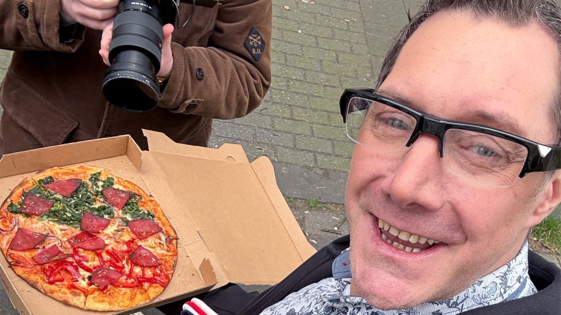 Thema u. a.: An der längsten Theke der Welt - Mirko Reeh in Düsseldorf