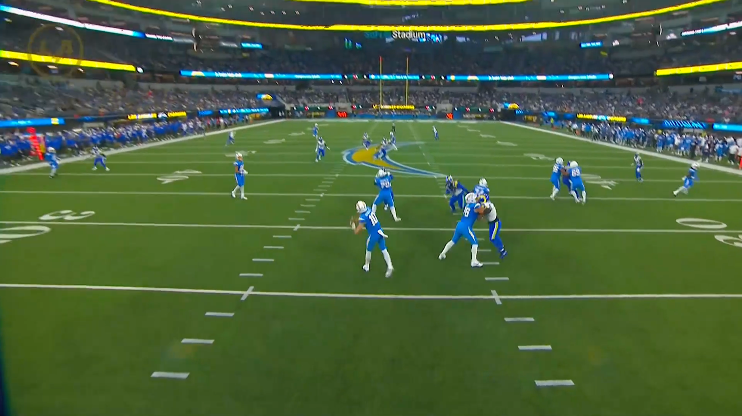 NFL: Herbert auf Johnston! 65-Yards durch die Luft zum TD