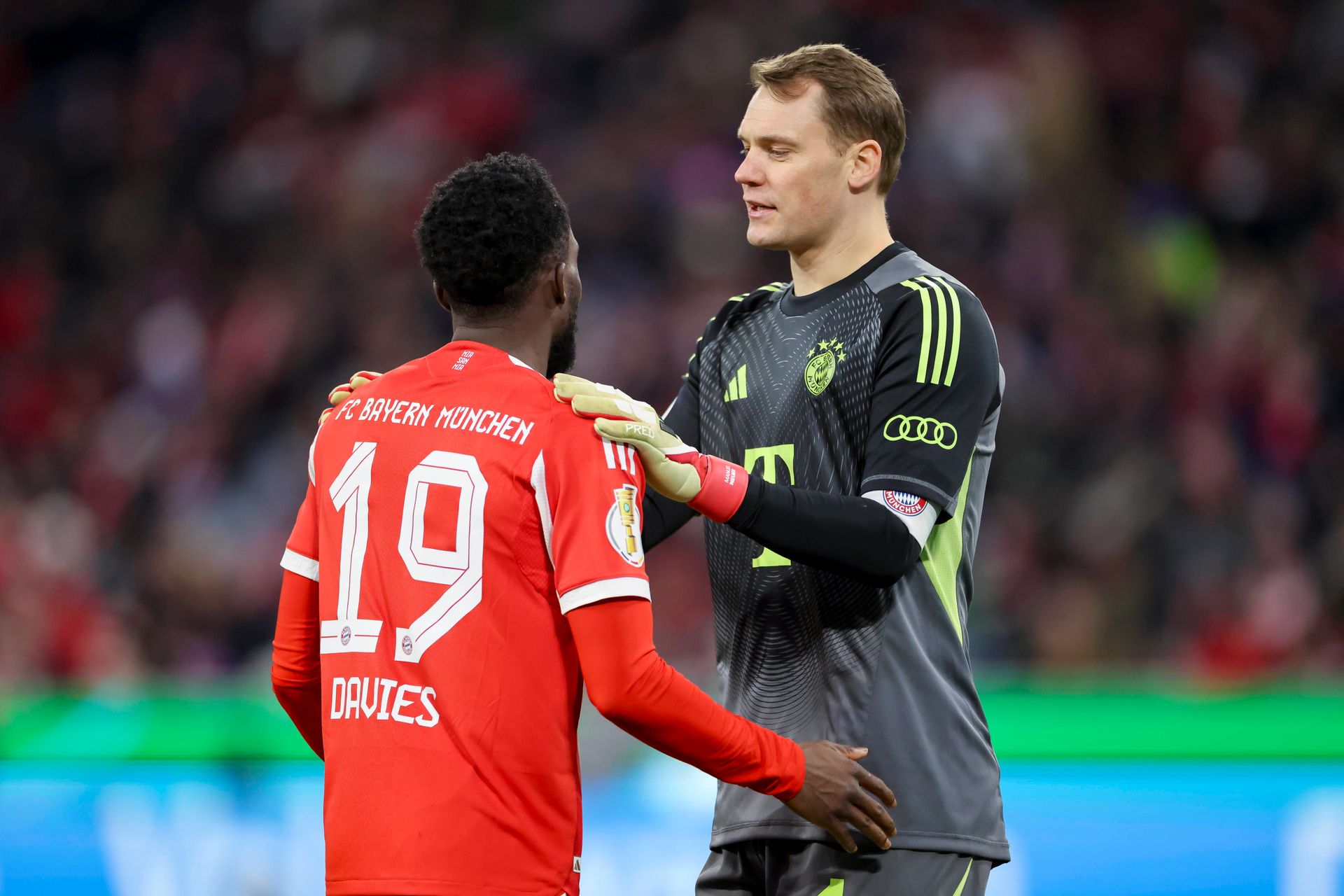 FC Bayern: Manuel Neuer "eher nicht" und wichtige März-News