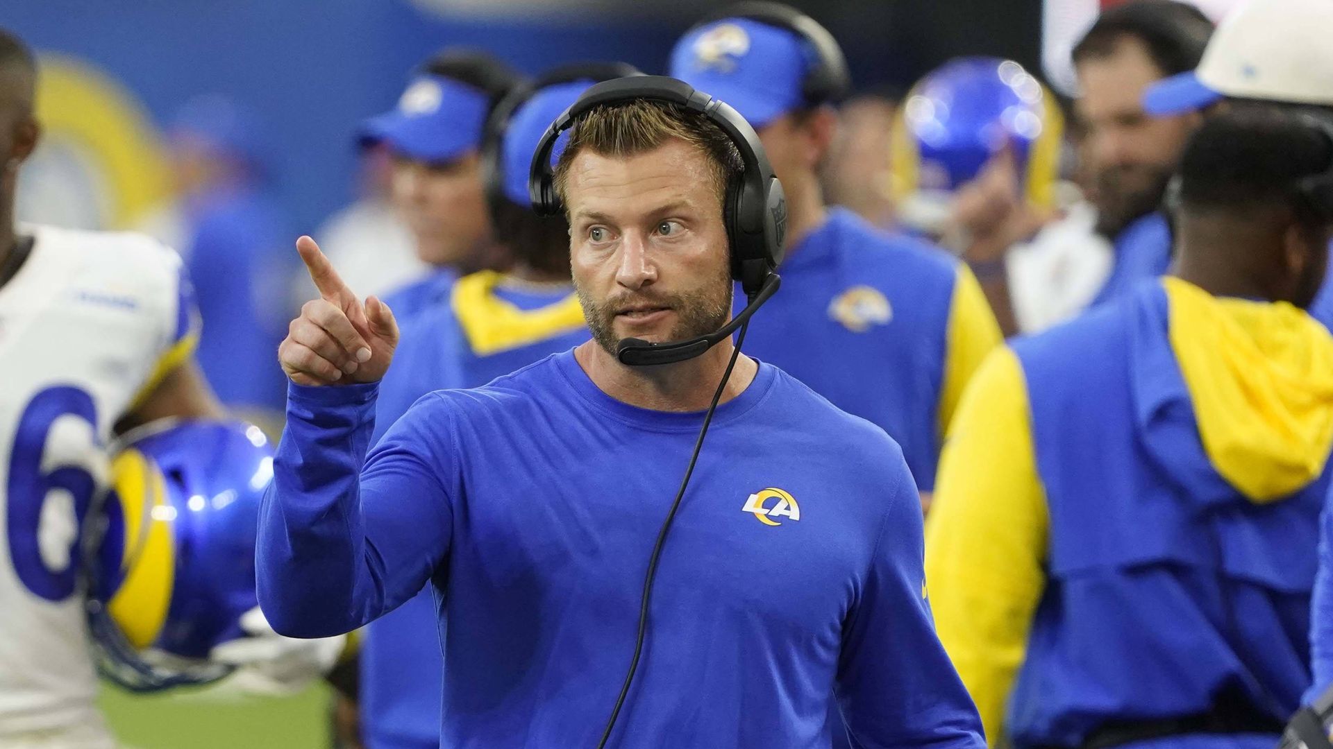 NFL: McVay ohne "Aufpasser" - Rams-Coach plaudert Jokic-Anekdote aus