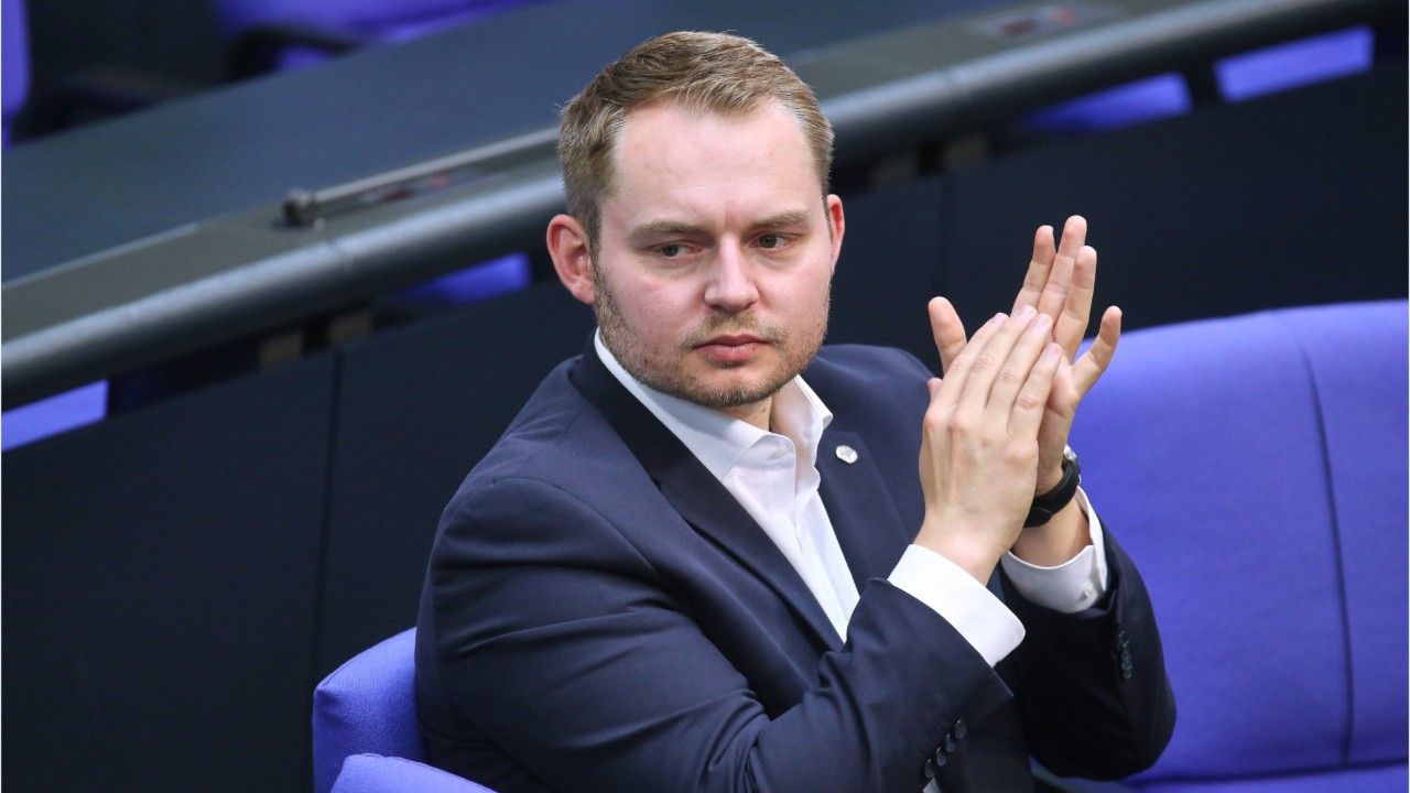 CDU-Politiker: Bei Rente zwischen Berufsgruppen differenzieren
