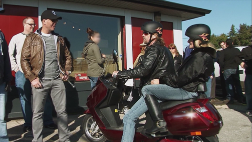 Storage Wars - Geschäfte in Kanada Storage Wars - Geschäfte in Kanada Folge 25: Große Schwestern