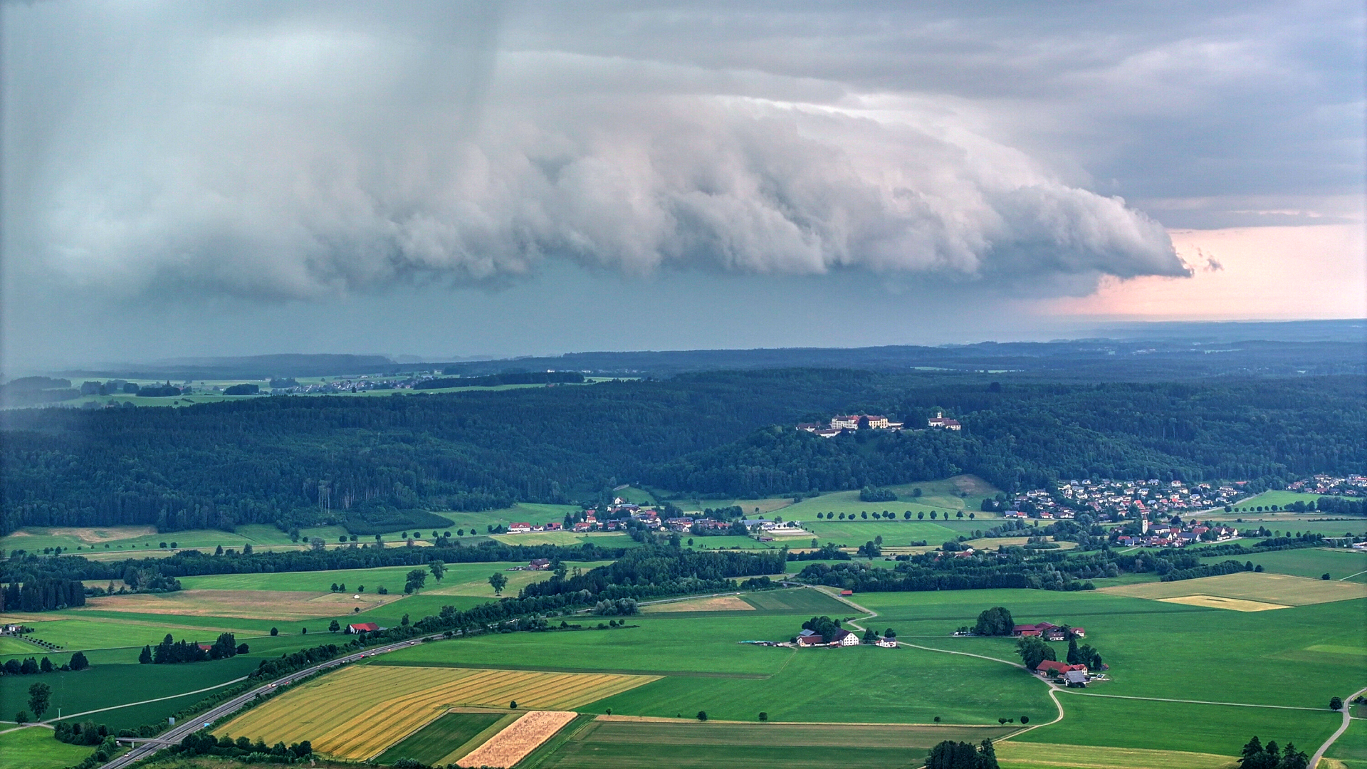Todesopfer nach Unwetter in Frankreich