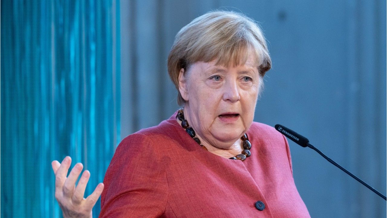 Wegen Ukraine-Krieg: Merkel sorgt für Eklat