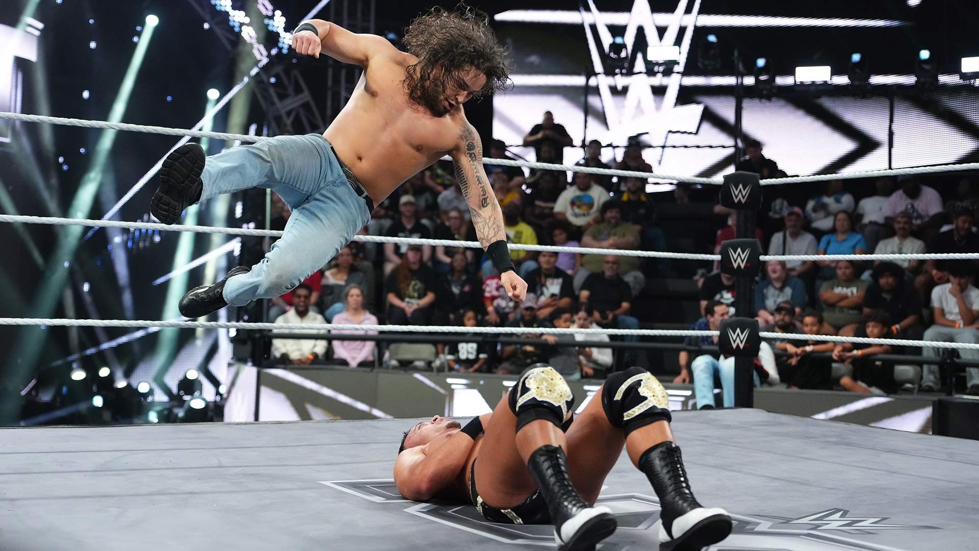 Shiloh Hill rastet im Ring gegen Ricky Saints komplett aus