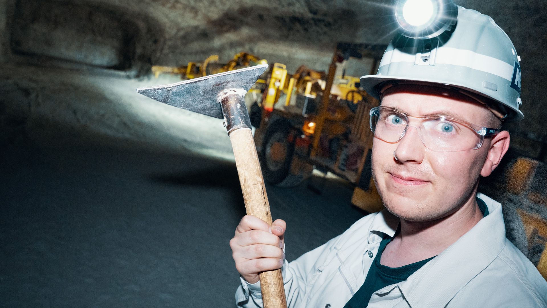 700 Meter unter der Erde: So hart ist die Arbeit im Bergwerk