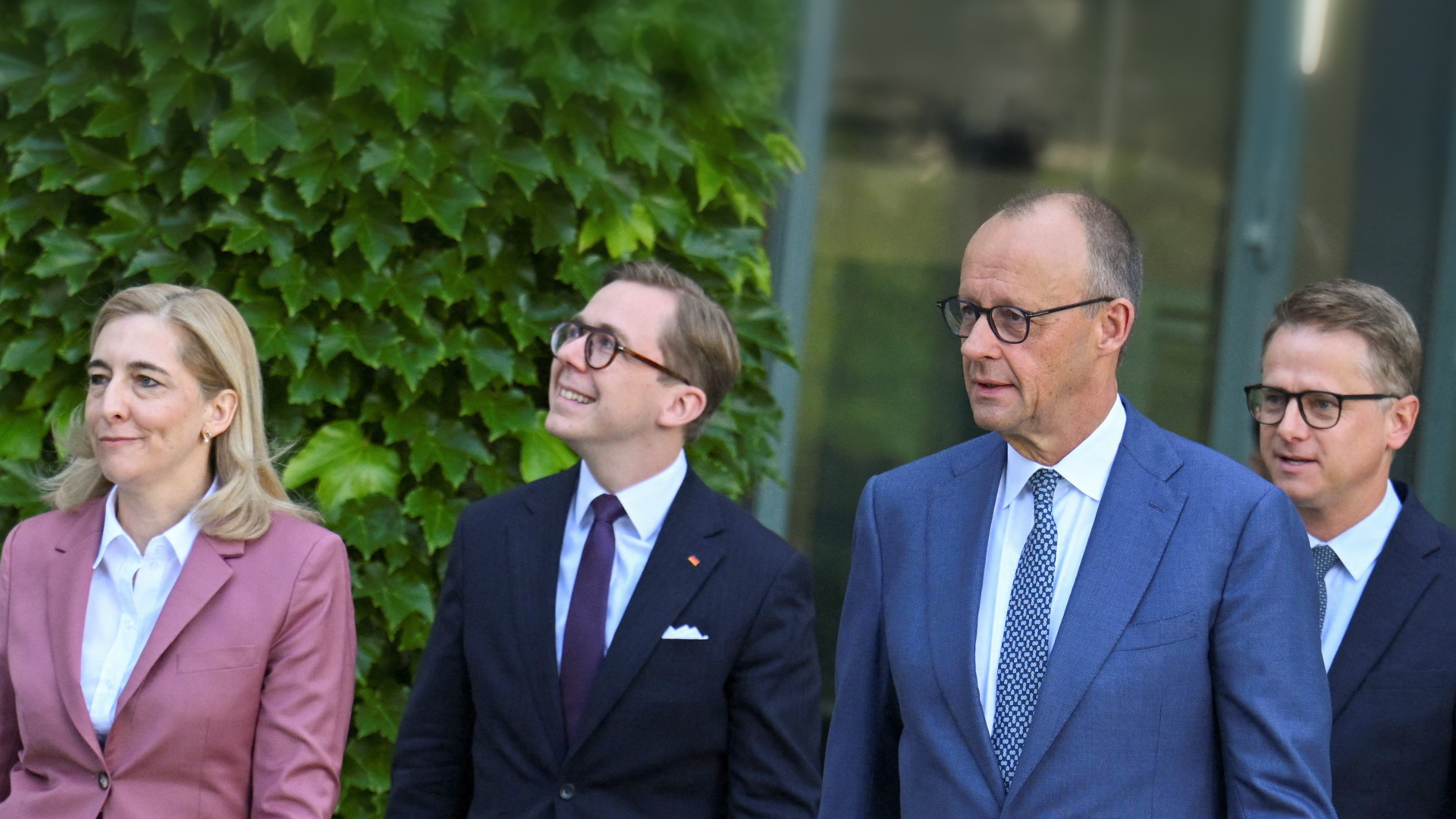 So baut Kanzler Merz das Kabinett um