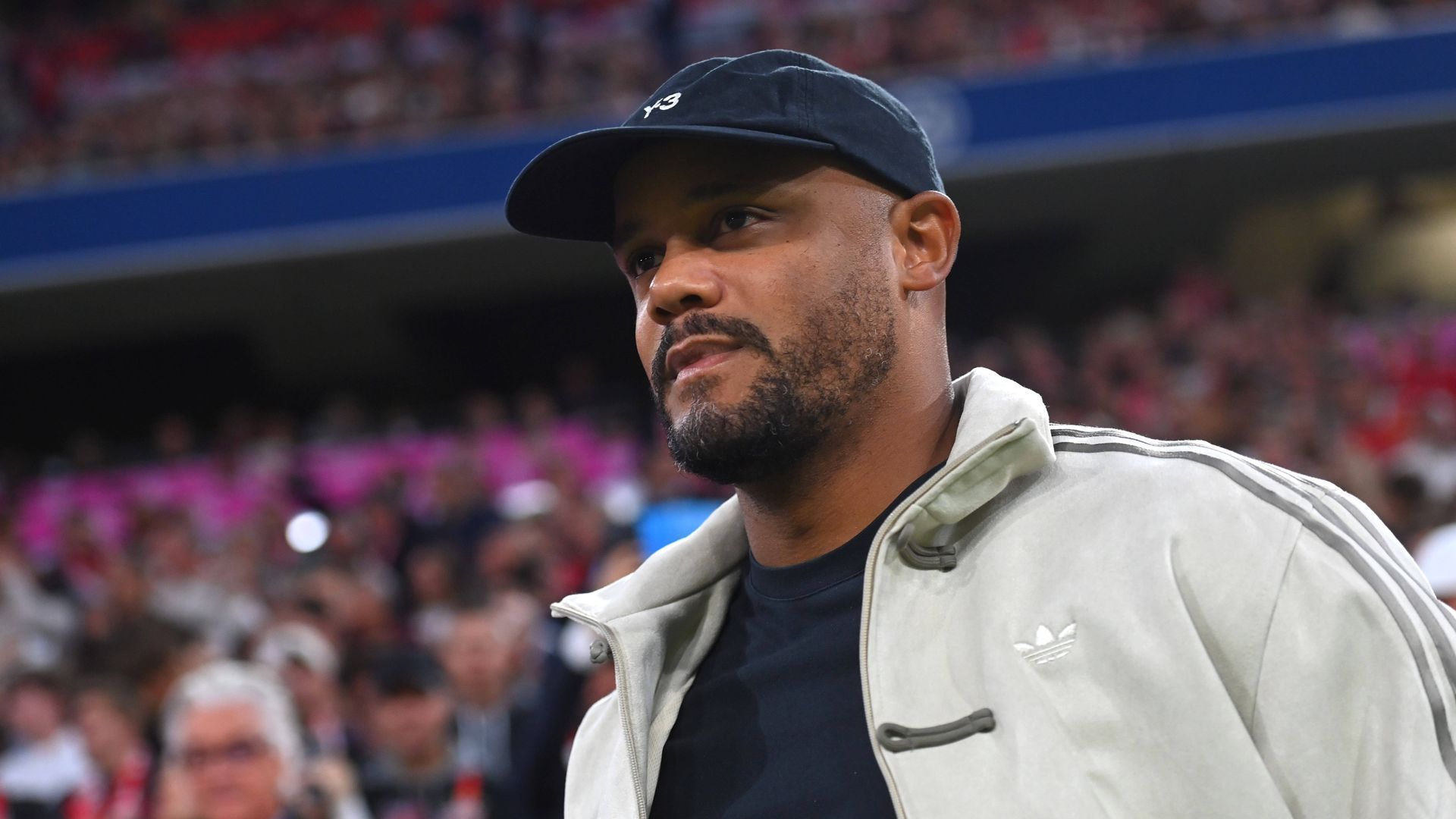 FC Bayern: Kompany beschenkt die Fans: "Jetzt geht’s auf die Wiesn"