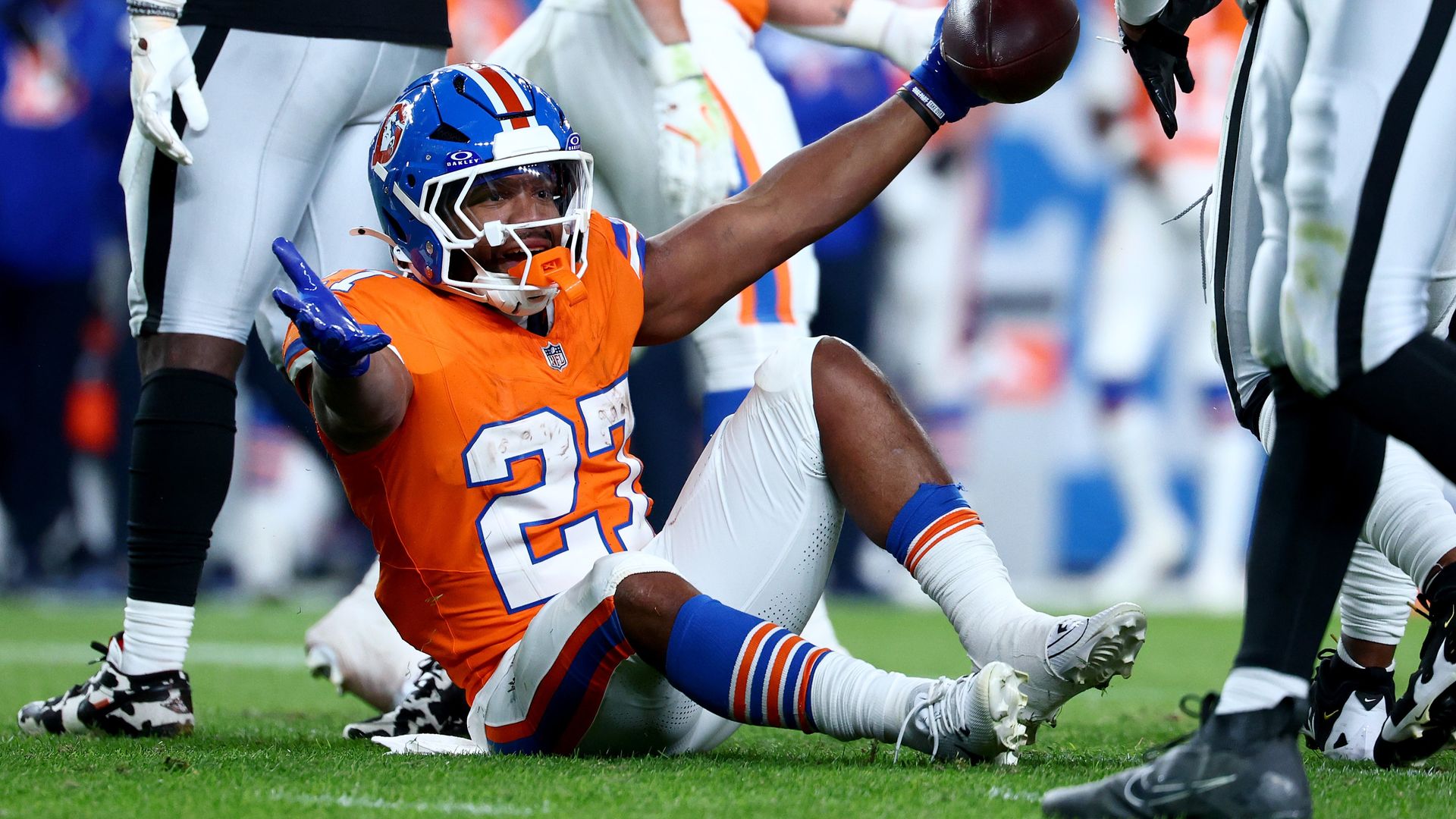 NFL - Netz zerreißt Broncos vs. Raiders: "Fühle mich widerlich"