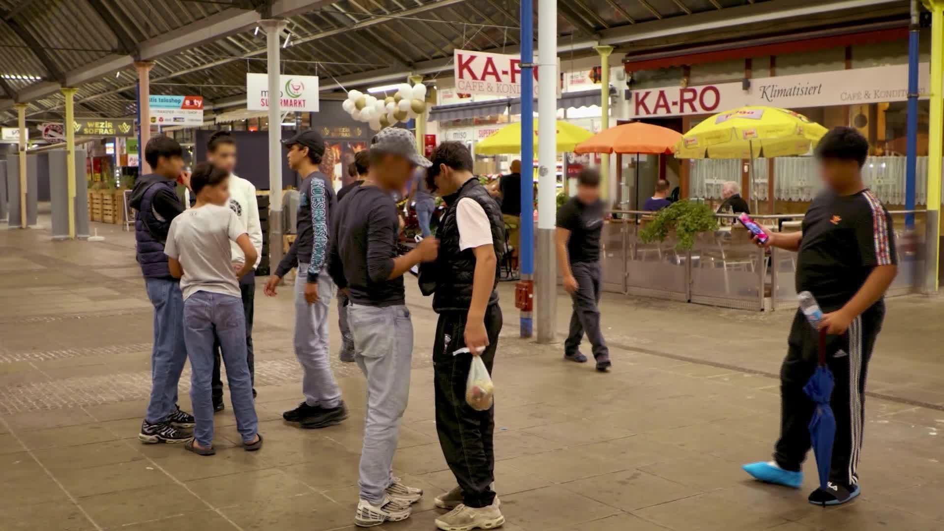 PULS 4 Doku: Einmal Ausländer, immer Ausländer?