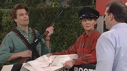 Eine schrecklich nette Familie Eine schrecklich nette Familie Folge 16: Die Grenze