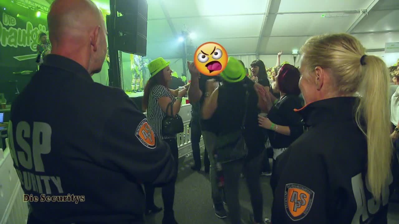 Staffel 01 Folge 02 - Vom Reinschütten und Rauswerfen - Die Securitys