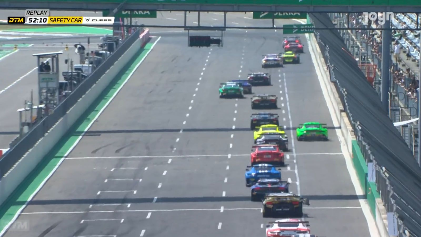DTM – HIGHLIGHTS: Hitzeschlacht am Lausitzring! Youngster stürmt Podest