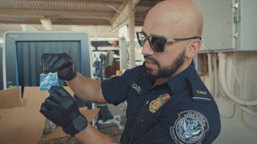 Border Patrol USA - Einsatz an Mexikos Grenze Border Patrol USA - Einsatz an Mexikos Grenze Folge 2: Der Mega-Fund