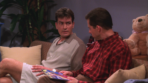 Two and a Half Men Two and a Half Men Folge 22: Wollmäuse und Kuhpuppen
