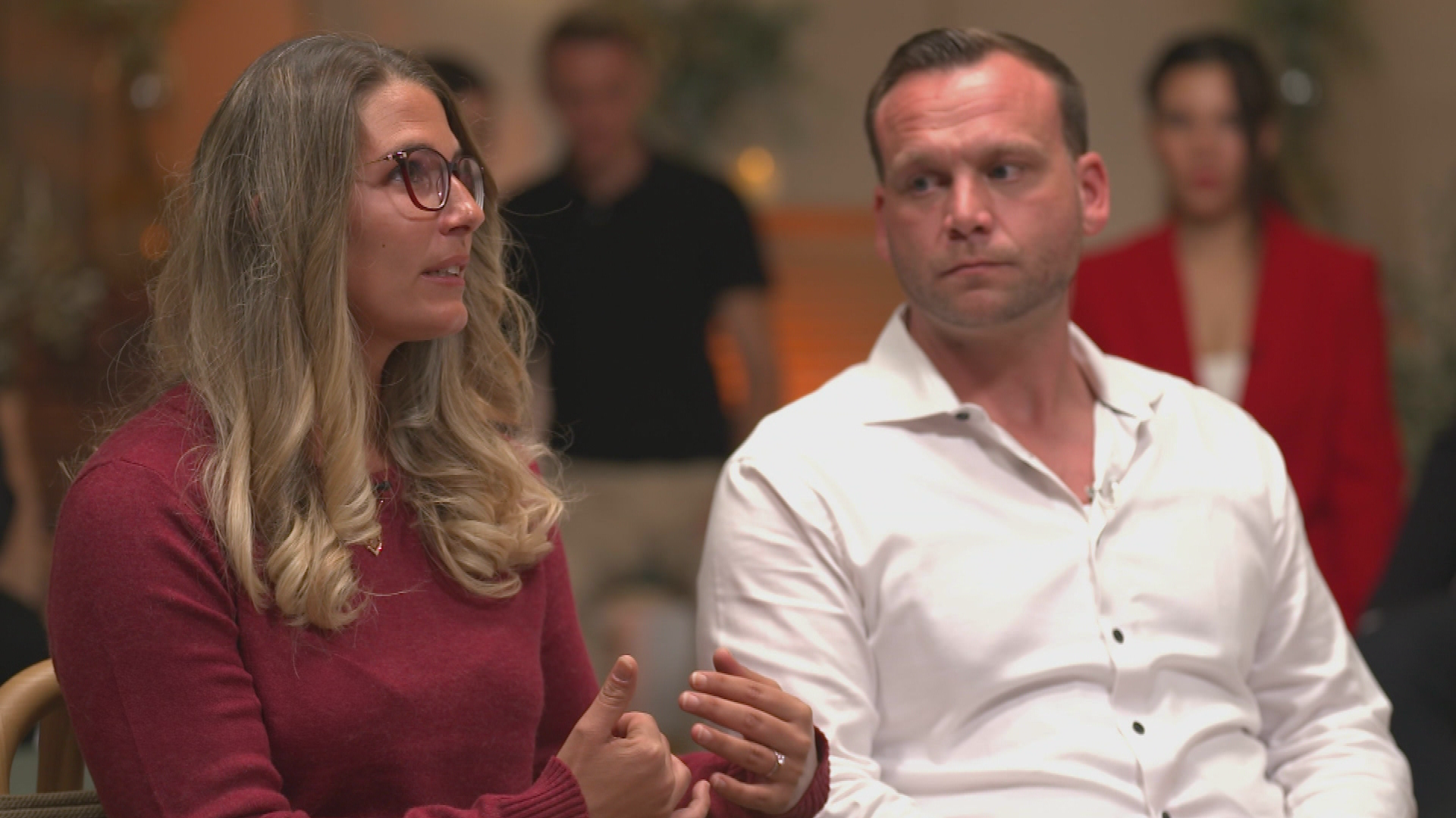 Simons und Sarahs Entscheidung zur zweiten Commitment Ceremony