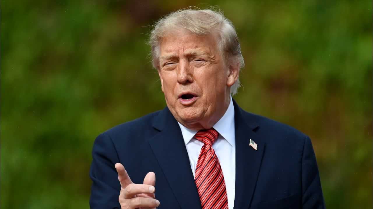 Trump weist Warnungen von KI-Entwicklern zurück