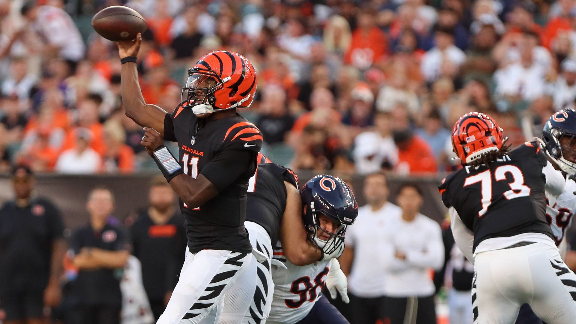 NFL: Johnson überzeugt mit zwei Touchdowns und ohne Interception