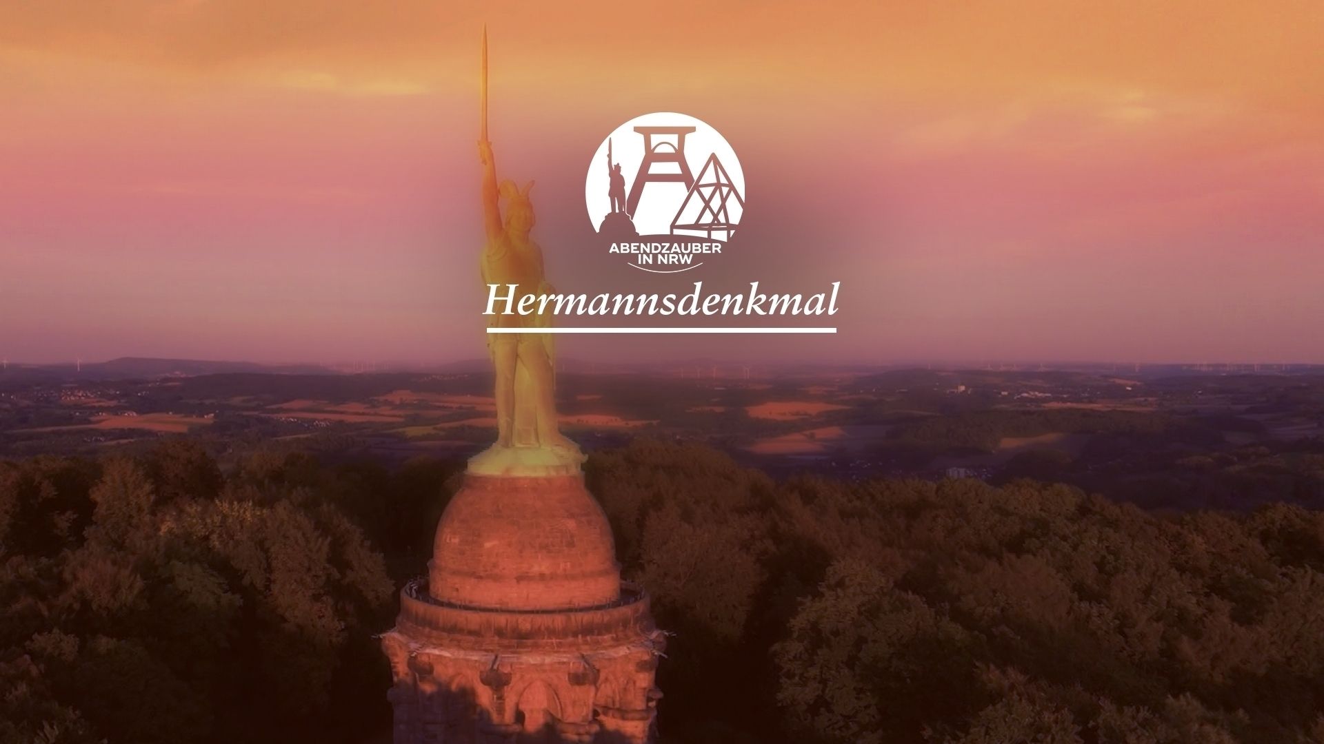 Hermann im Abendglanz - Der Teutoburger Wald macht Gänsehaut vor Geschichtskulisse.