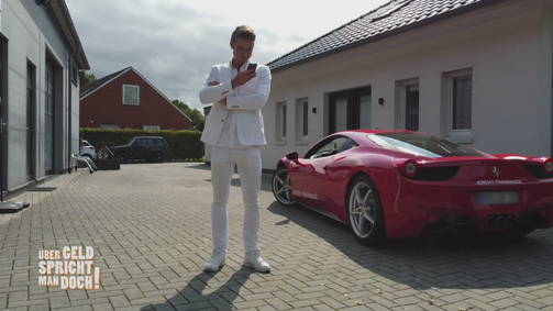 Über Geld spricht man doch! Über Geld spricht man doch! Folge 3: Jeremy Fragrance hat seinen Ferrari in Bar bezahlt