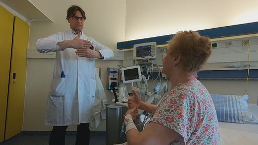 Die Klinik - Ärzte, Helfer, Diagnosen Staffel 2 Folge 3: Familiäre Geborgenheit und Top-Medizin - der Schlüssel zur Genesung