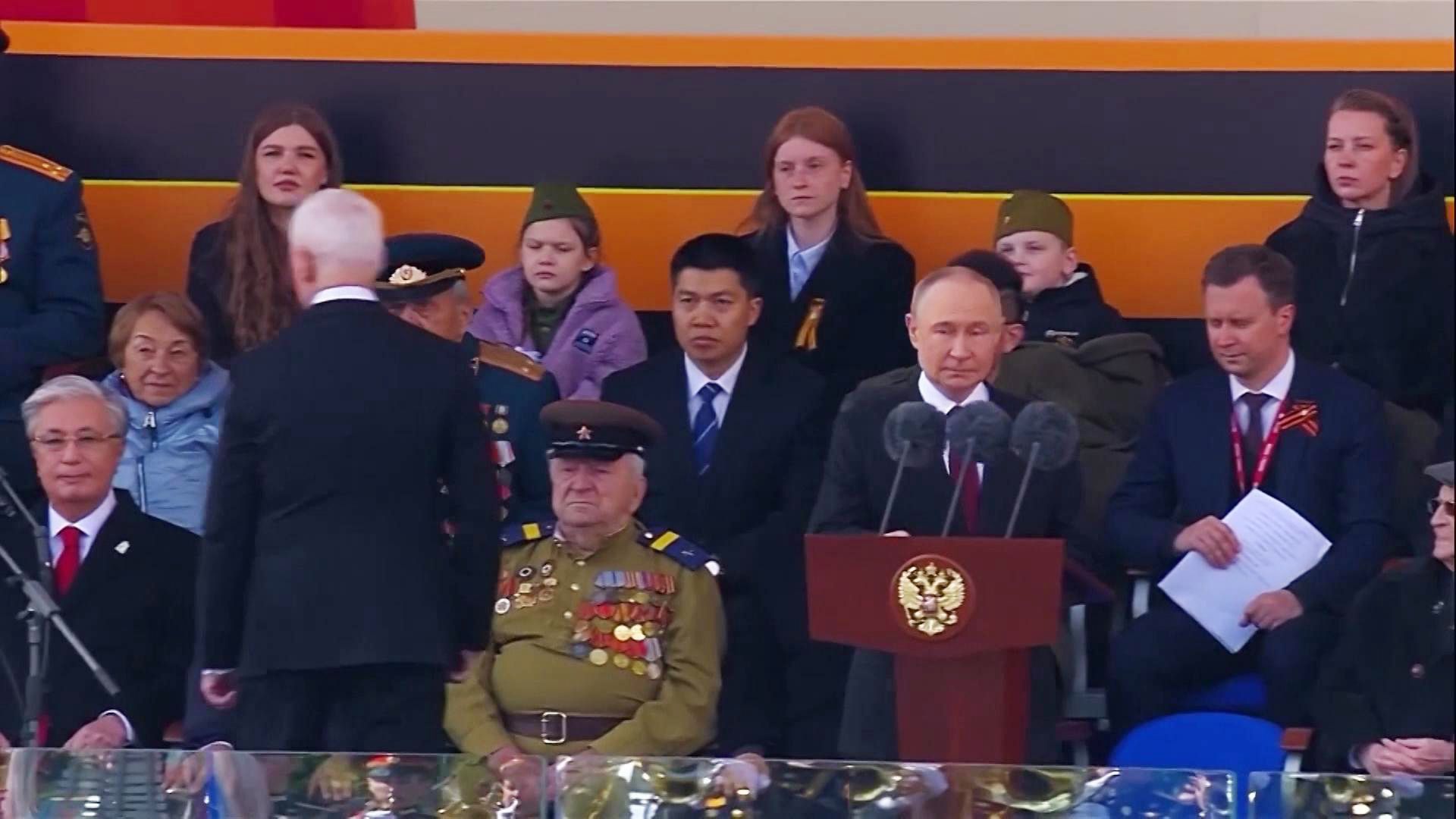 Putins Propaganda-Maschine: Wie Russland seine Bürger manipuliert