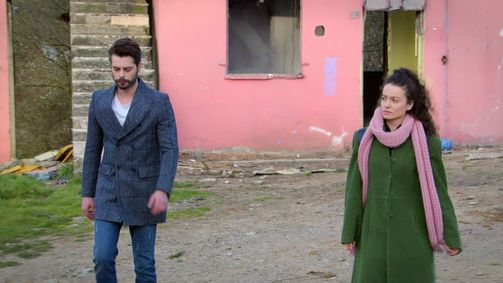 Wounded Birds - Yarali kuslar Wounded Birds - Yarali kuslar Folge 12: Folge 12