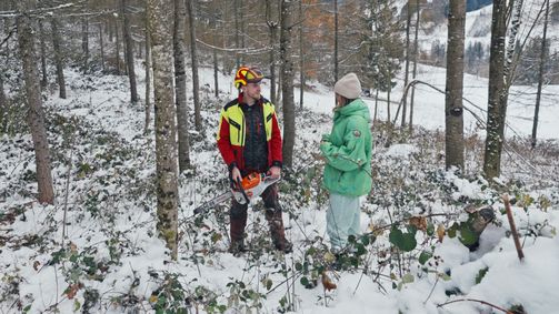 hektar Shots Hektar Shots - Staffel 1 Folge 14: Mehr Kohle für’s Holz: Was ist der Wald wert? 