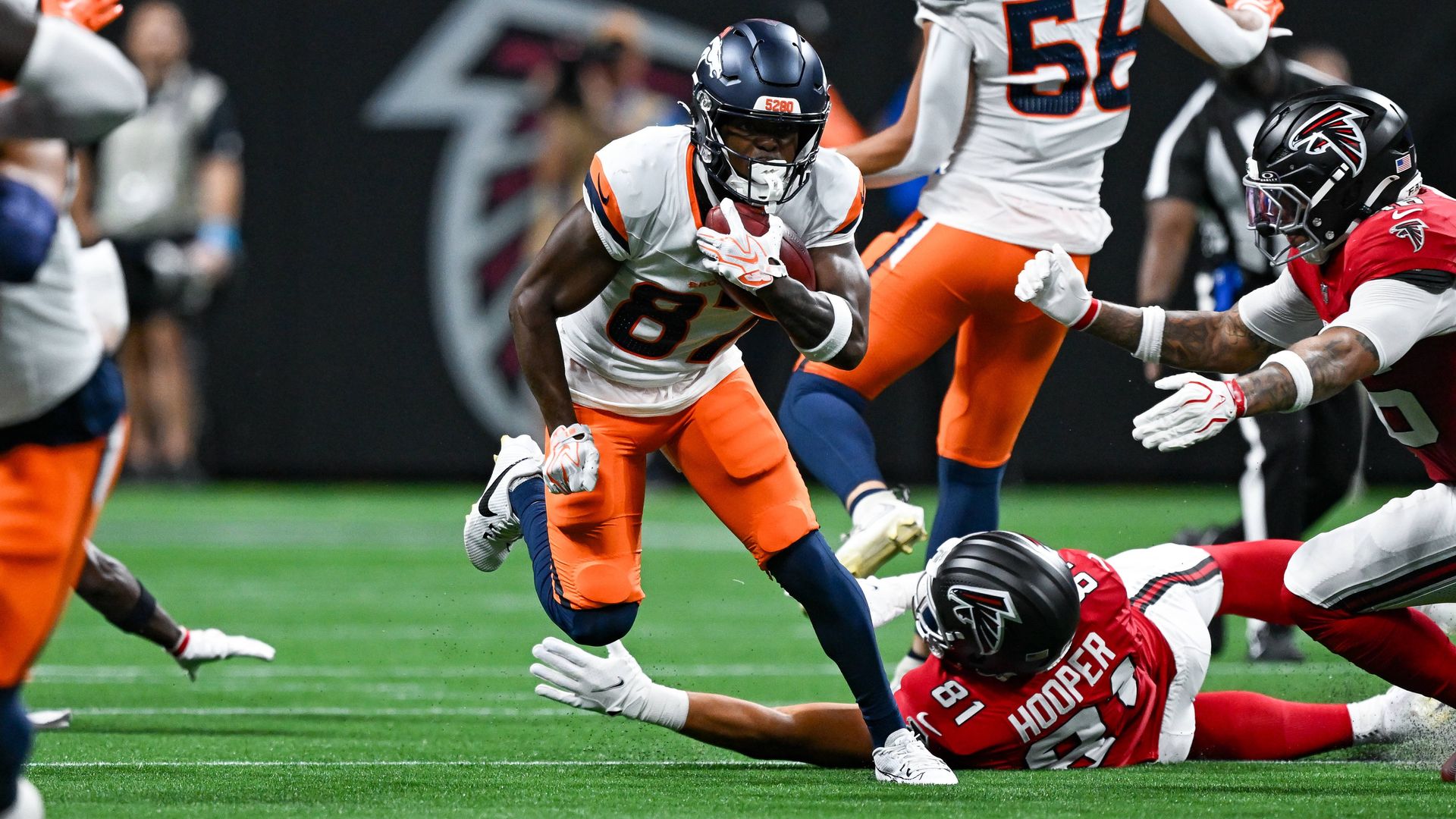 NFL-Highlights: Broncos mit irrer erster Hälfte gegen die Falcons
