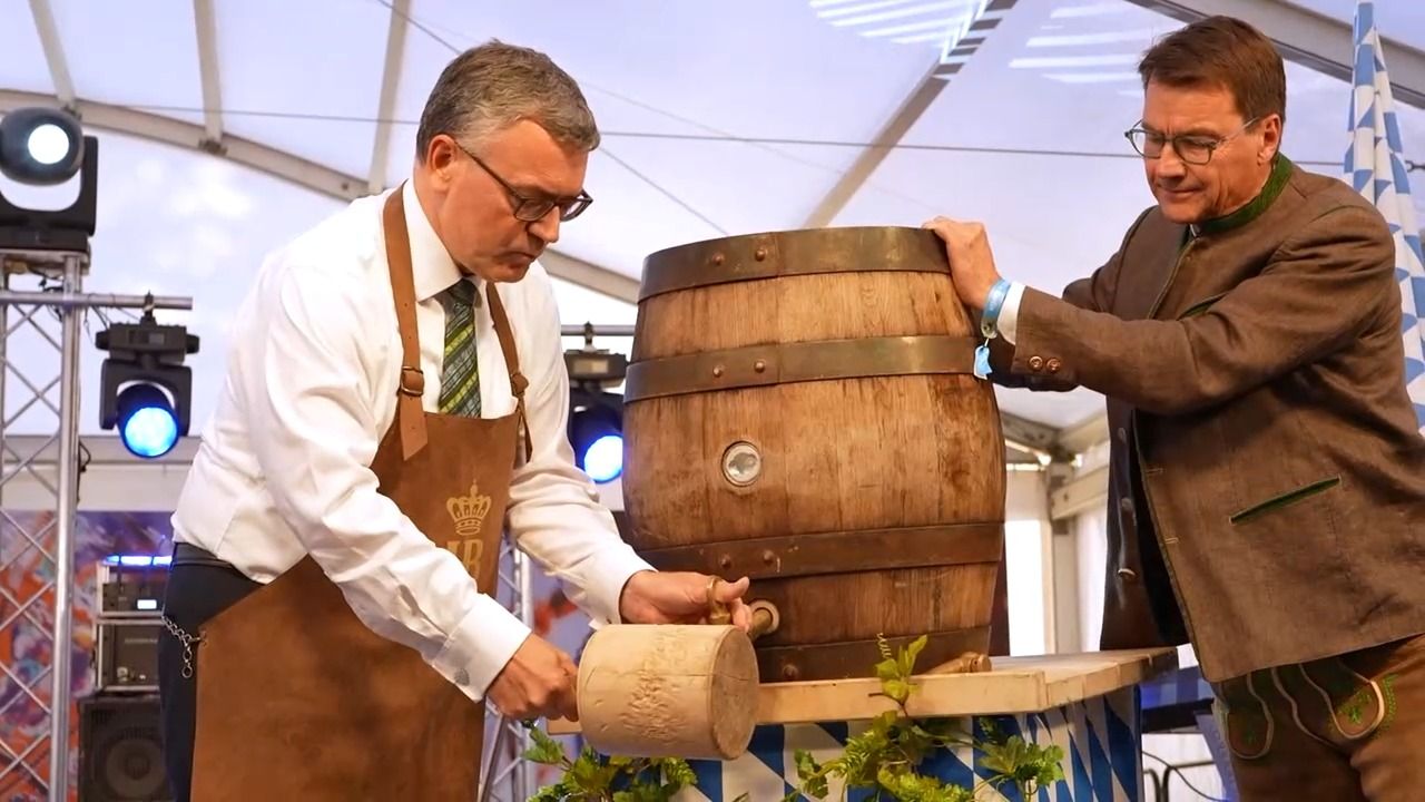 Oktoberfest in Berlin: Bayerische Politiker feiern fernab vom Reformstreit