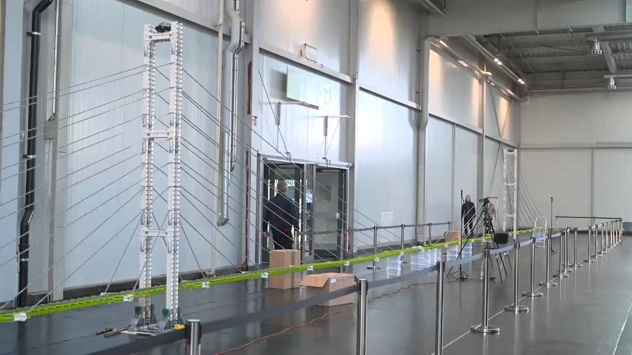 LEGO-Weltrekord? Münchner plant 40 Meter lange Brücke