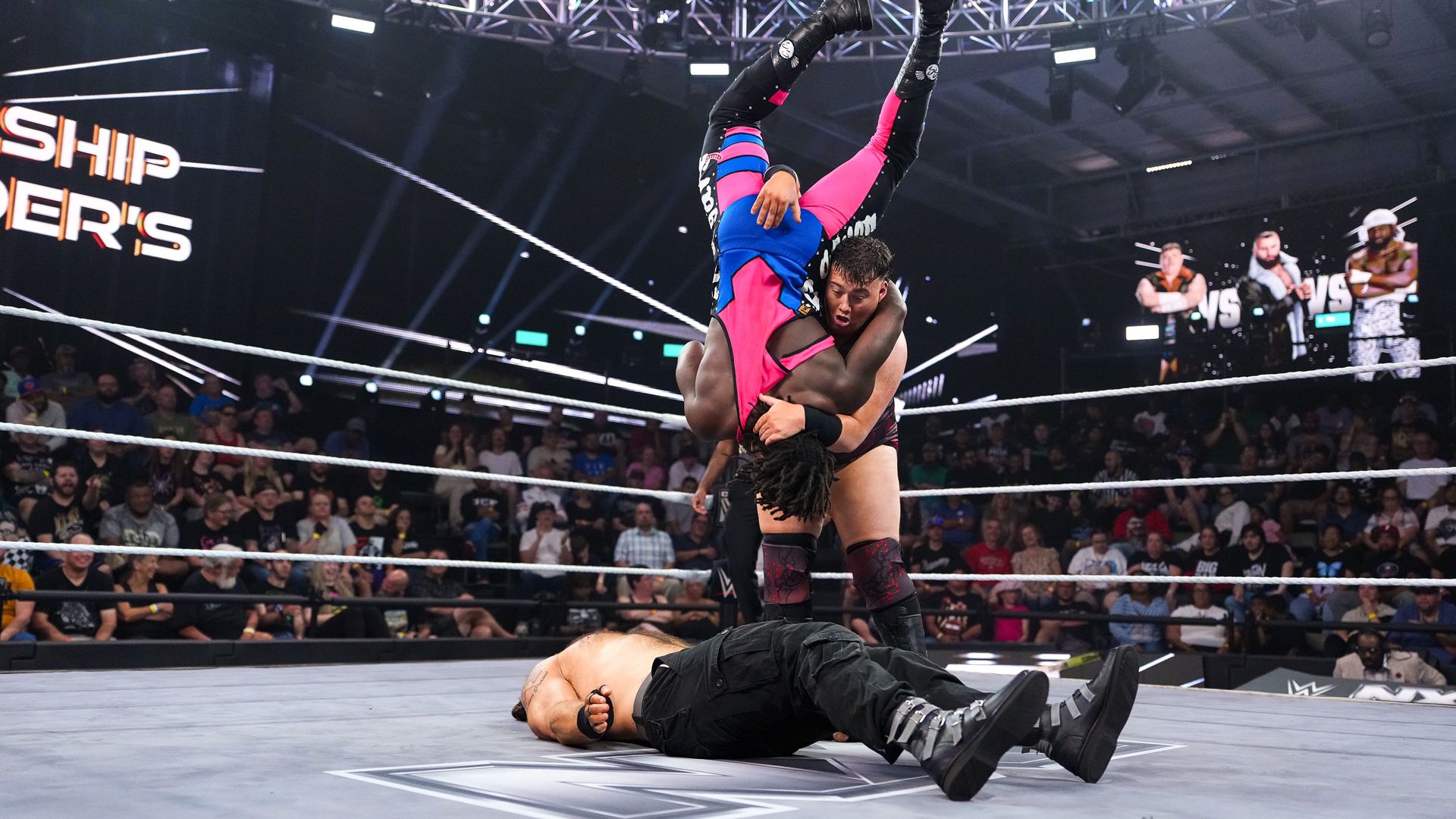 Tony D'Angelo, Saquon Shugars und Mason Rook im spannenden Triple Threat Match