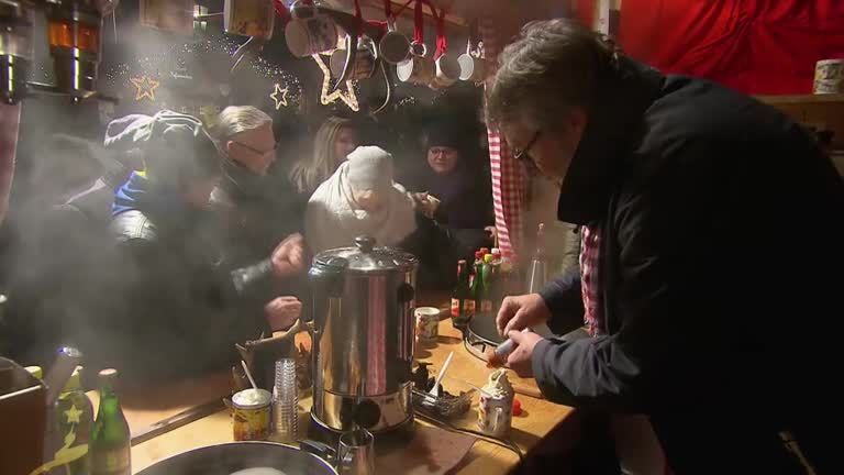 Staffel 01 Folge 02 - Advent, Advent vom 29.11.2020