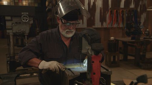 Wettkampf der Waffenschmiede Wettkampf der Waffenschmiede Folge 33: Das Halligan-Tool