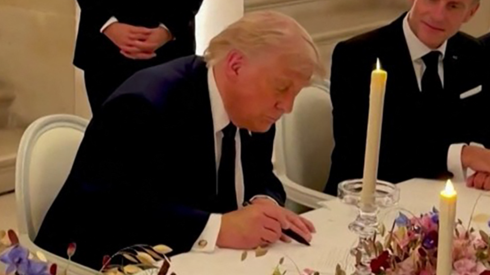 USA und Iran unterzeichnen Abkommen