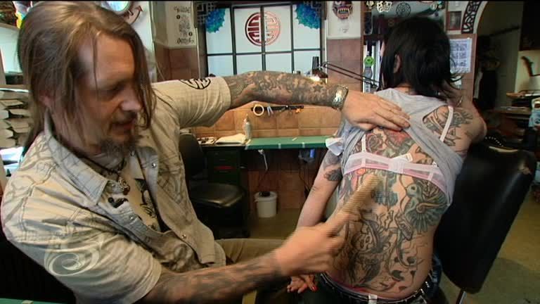 Schöne Schmerzen - Der Tattooreport - Staffel 2 Folge 4
