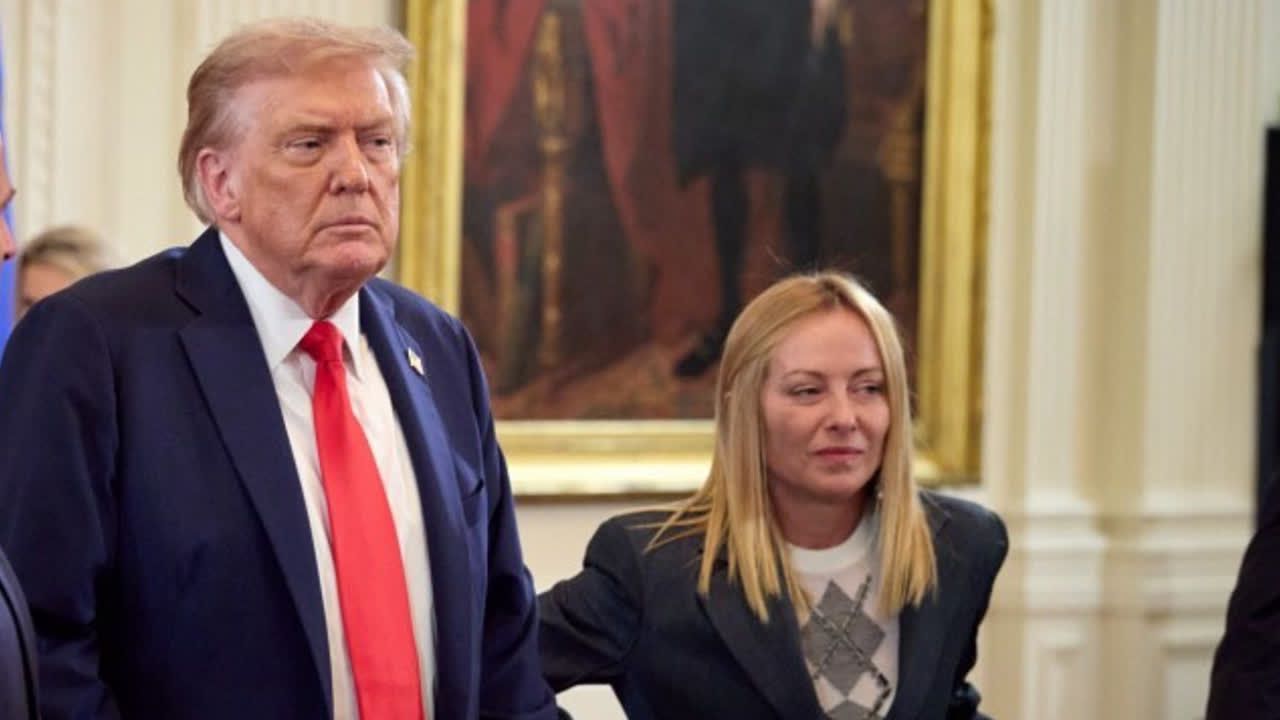 Foto-Streit: Meloni legt gegen Trump nach