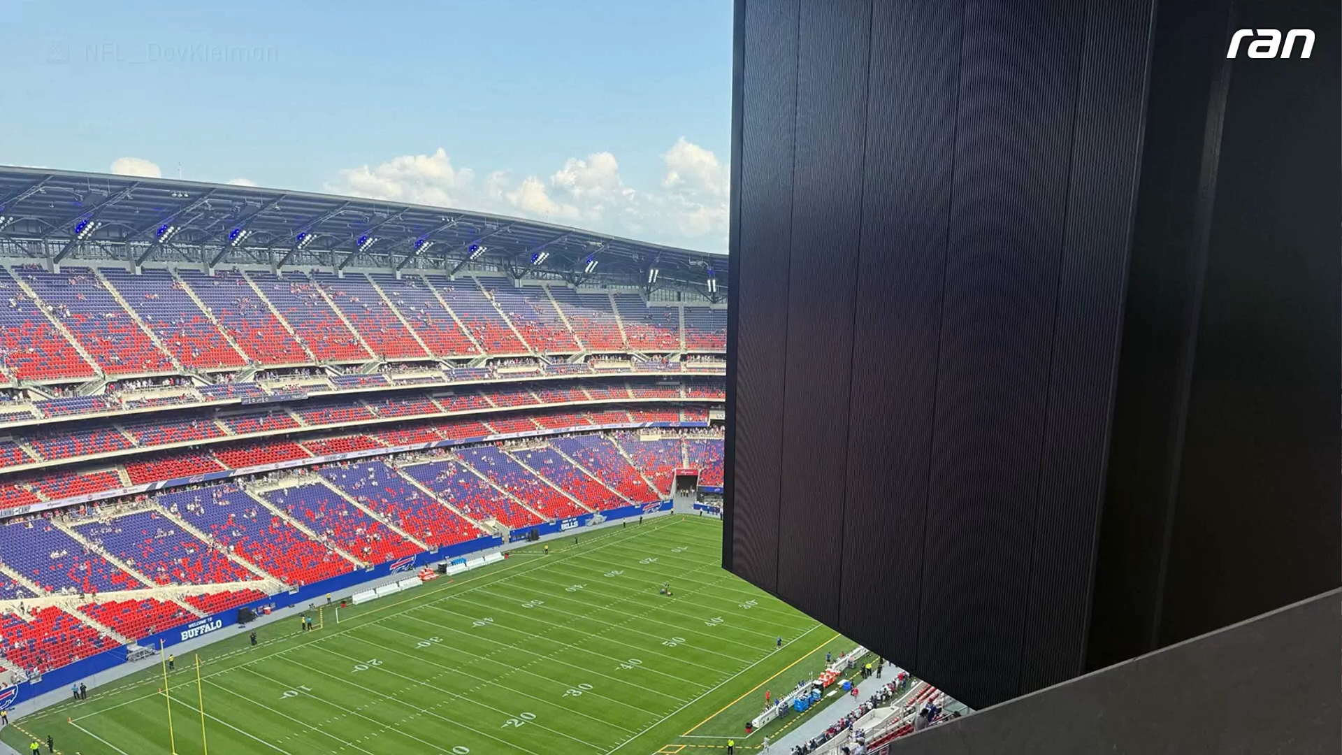 NFL: Sicht-Farce bei Milliarden-Arena! Bills-Fans sauer