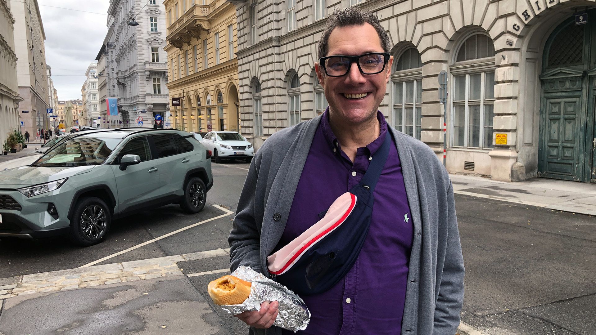 Thema u.a.: Foodtester Mirko Reeh – Es geht um die Wiener Wurst