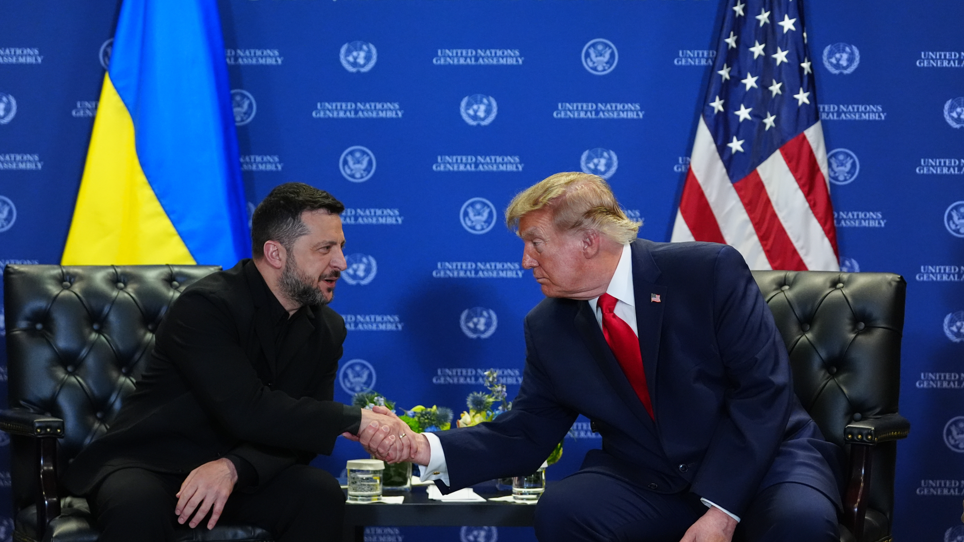 Selenskyj bietet Putin Waffenruhe an