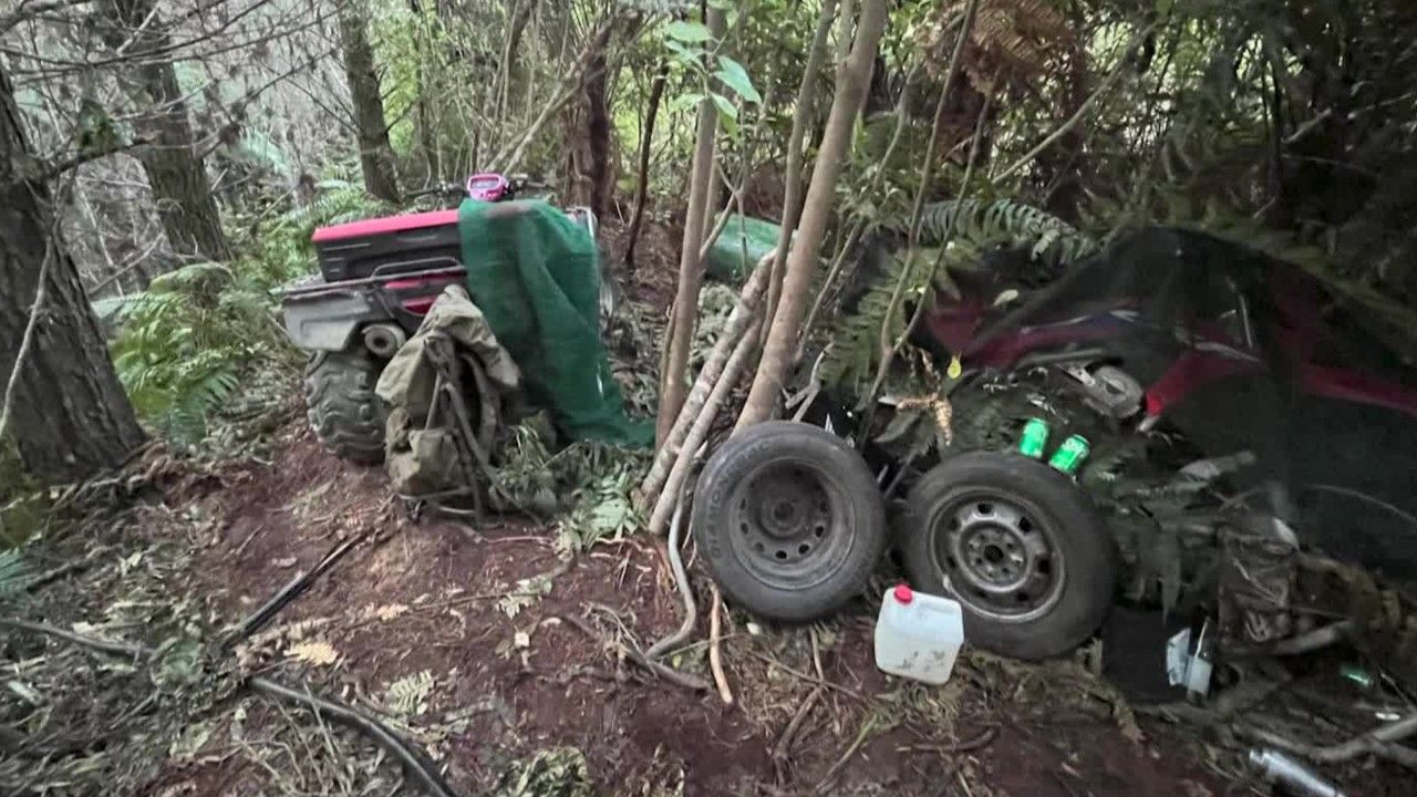 Polizeibilder: So lebte Entführer mit seinen Kindern im Wald