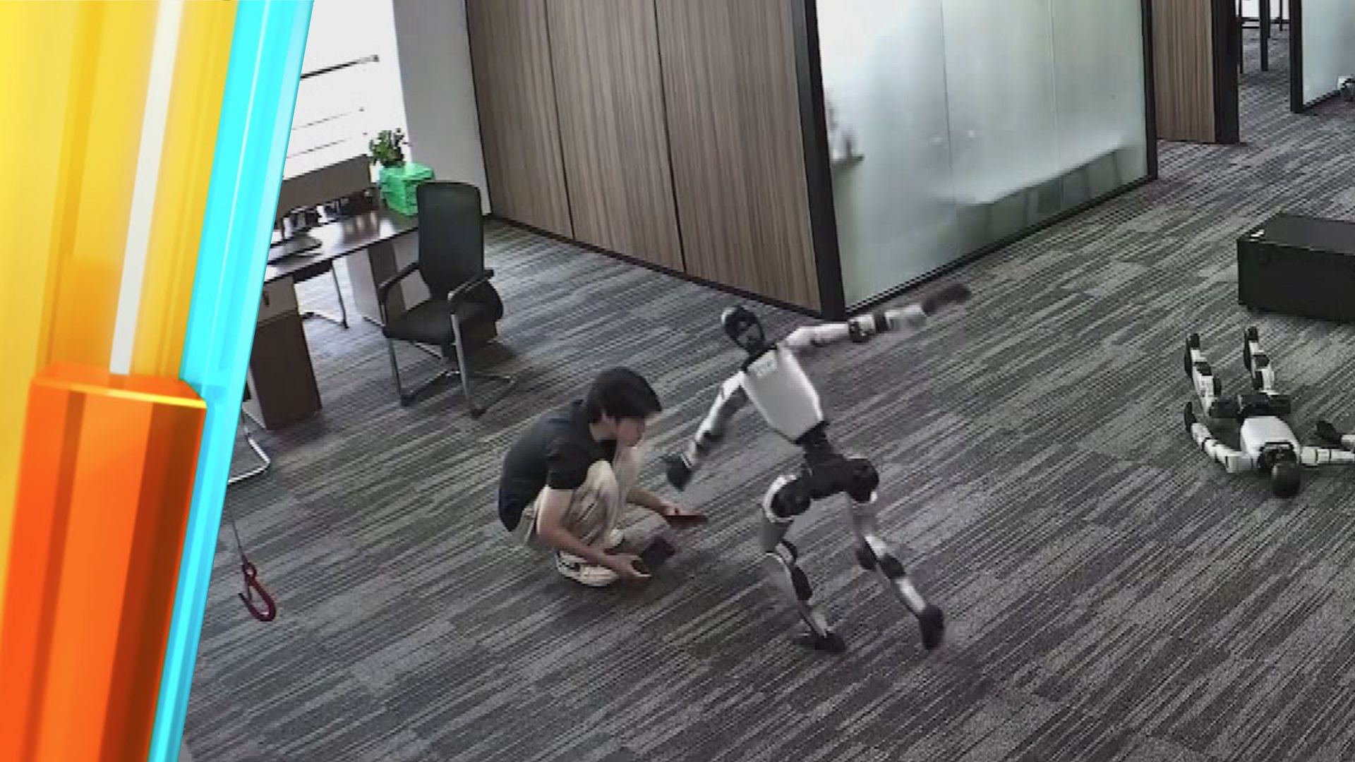 Die KI schlägt zurück: Roboter tritt Entwickler