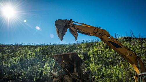 Yukon Gold Yukon Gold Folge 1: Behind the eight ball