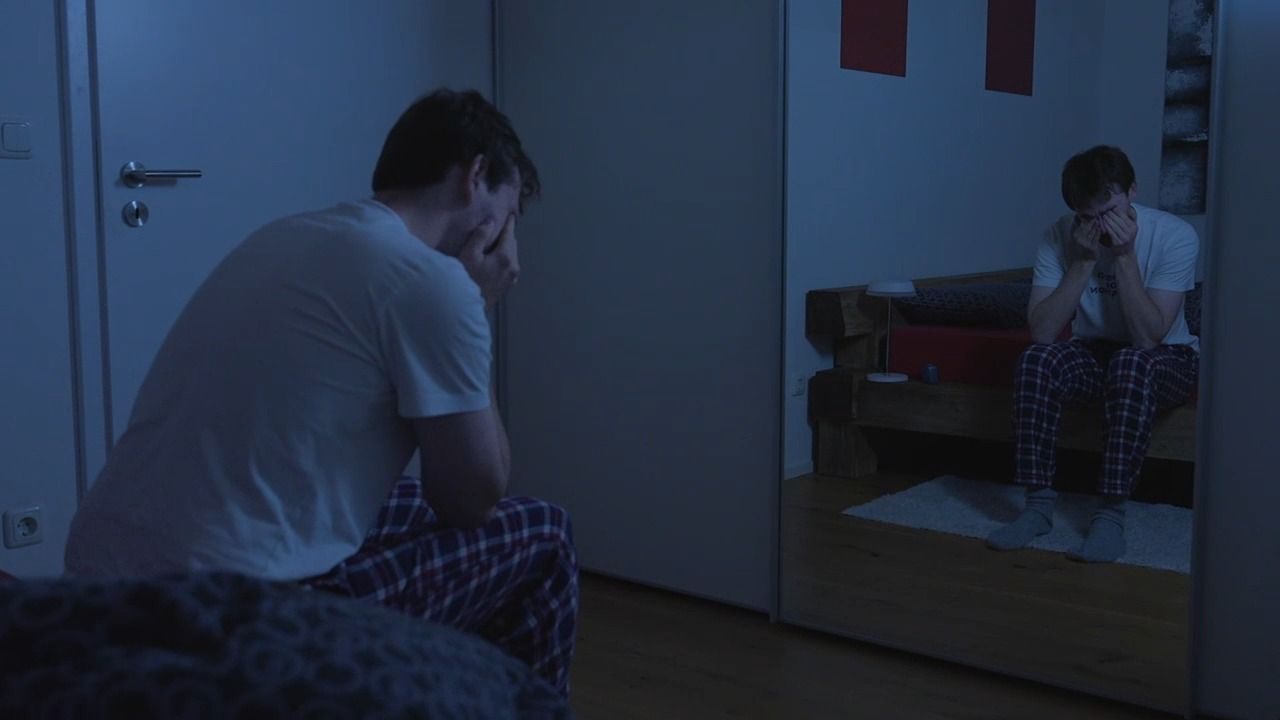 Zeitumstellung und Schlaf: Was wirklich beim Einschlafen hilft