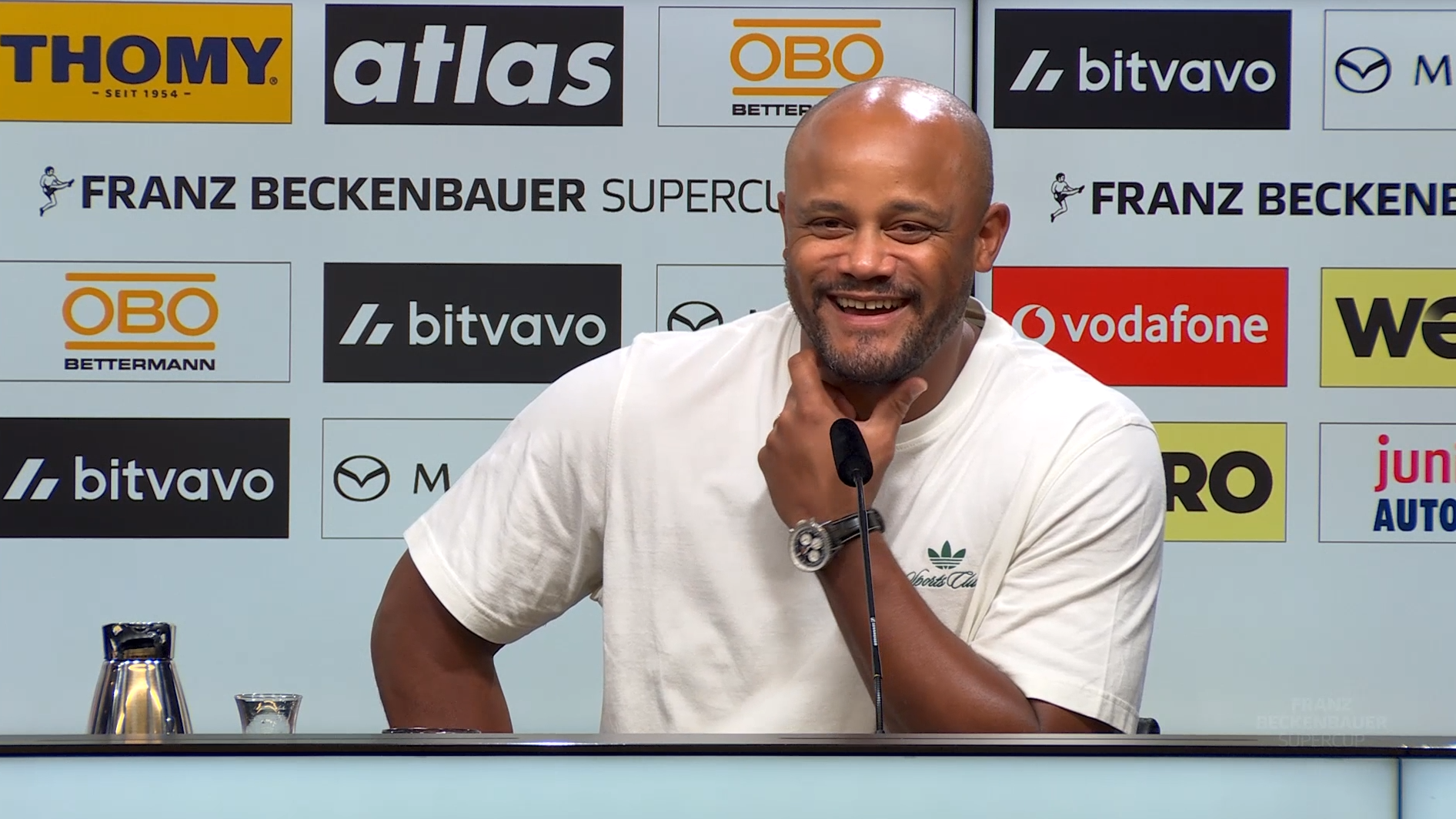 Supercup: Kompany sorgt nach dem Spiel für Lacher