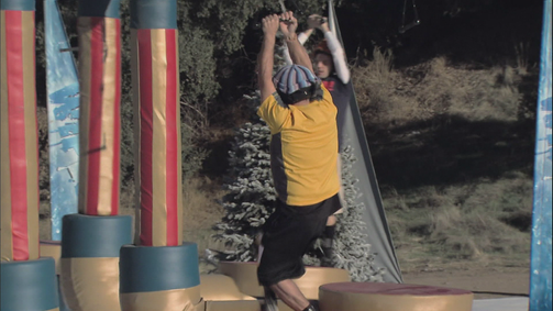 WipeOut - mach dich nass! WIPEOUT - MACH DICH NASS! 04. STAFFEL Folge 7: Fliegende Schweine