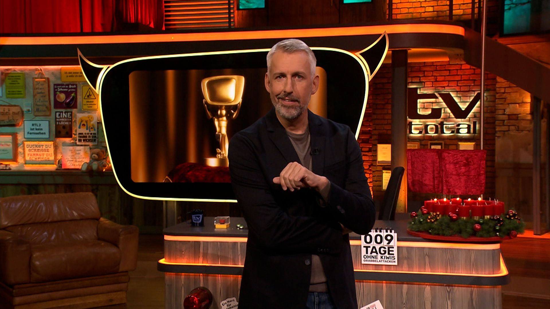 Fuß-Fetisch bei Promi Big Brother?!