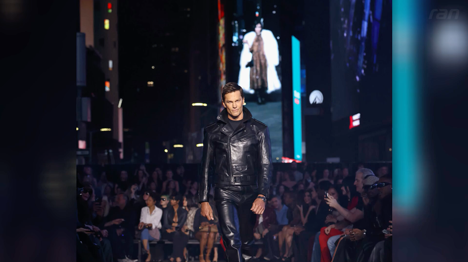 NFL: Tom Brady gibt Laufsteg-Debüt für Luxus-Marke